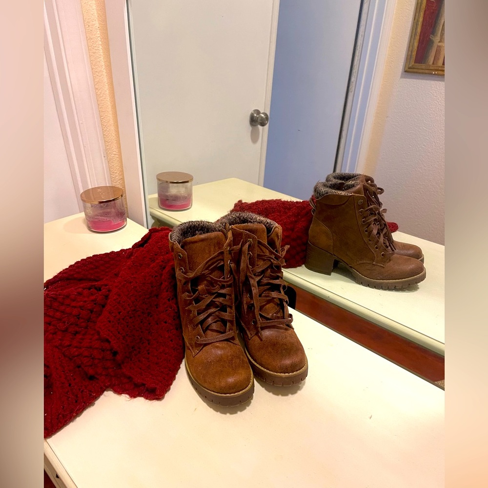 Carlos Santana Gilda Boots size 7.5
